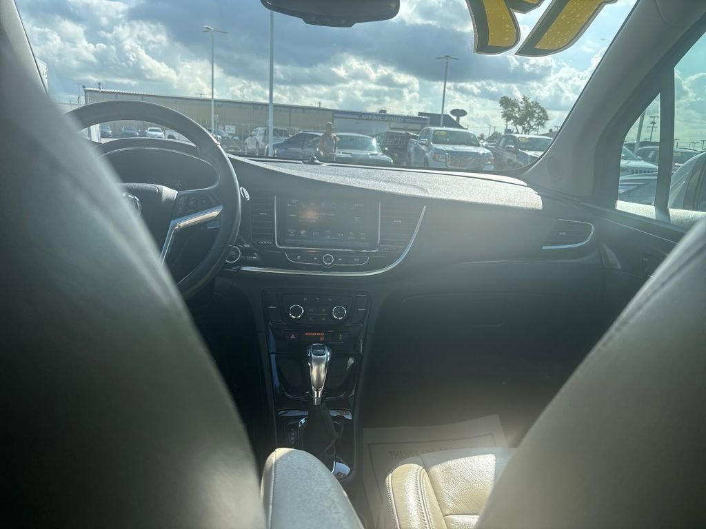 Used 2017 Buick Encore Preferred image 32