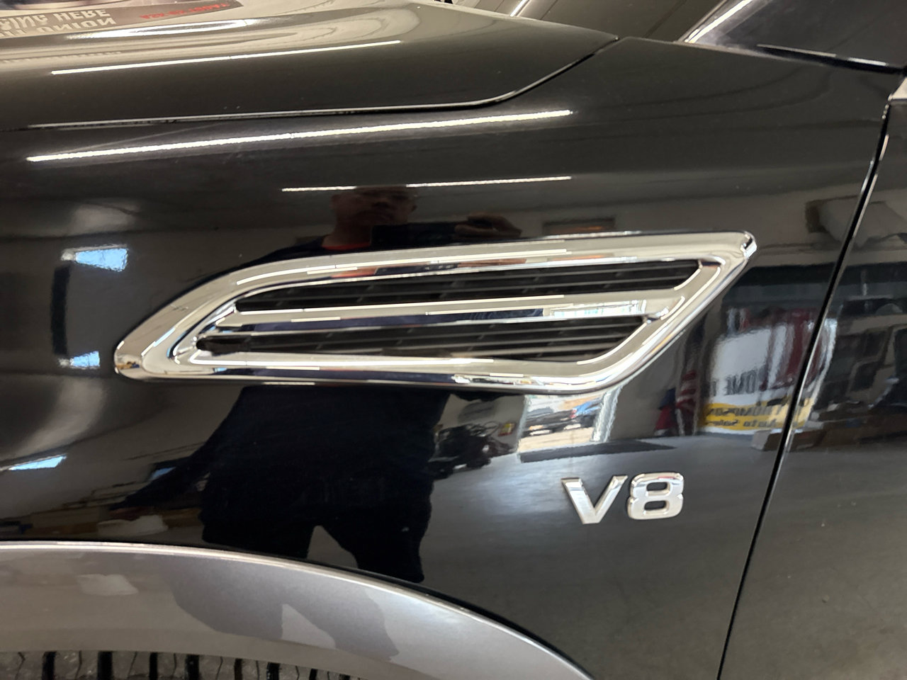 Used 2020 Nissan Armada SL image 97