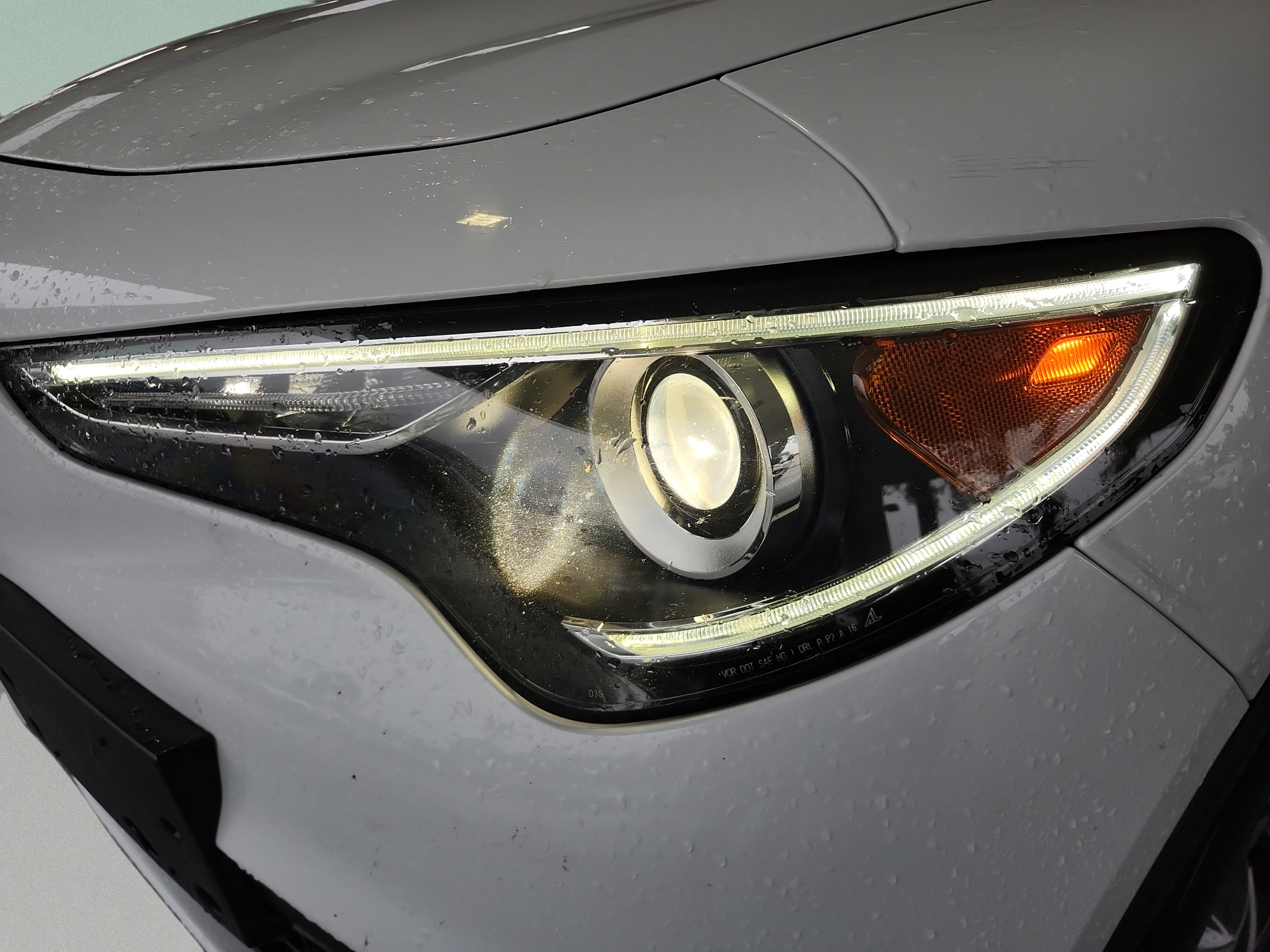 Used 2019 Alfa Romeo Stelvio Ti AWD/4WD image 30