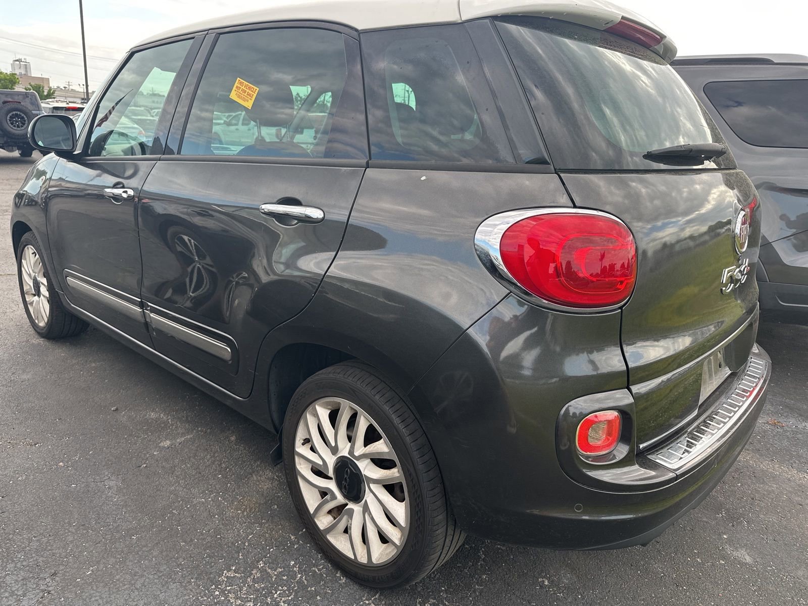 Used 2015 FIAT 500L Lounge image 4