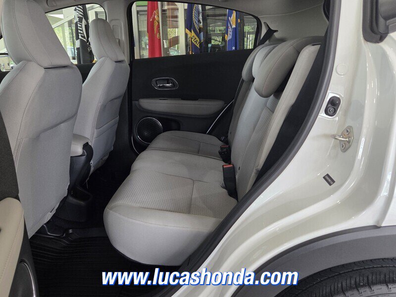 Used 2019 Honda HR-V EX image 8
