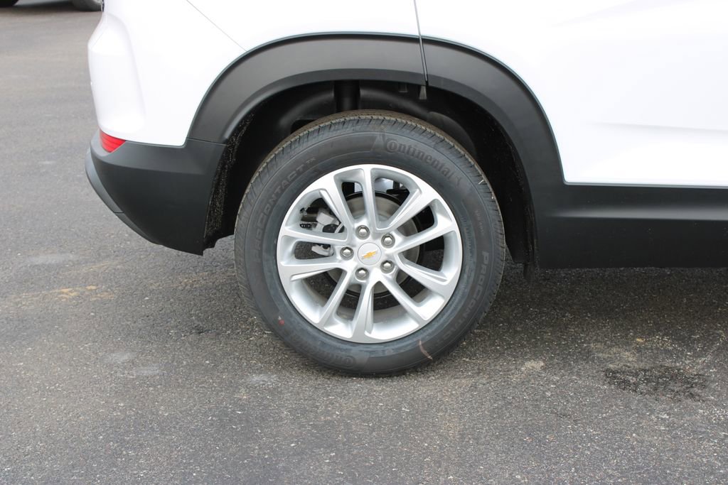 New 2026 Chevrolet TrailBlazer LS image 13