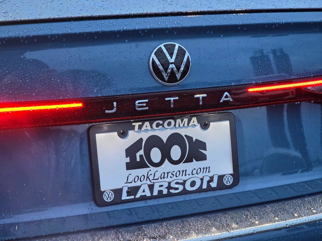 New 2026 Volkswagen Jetta SE image 15