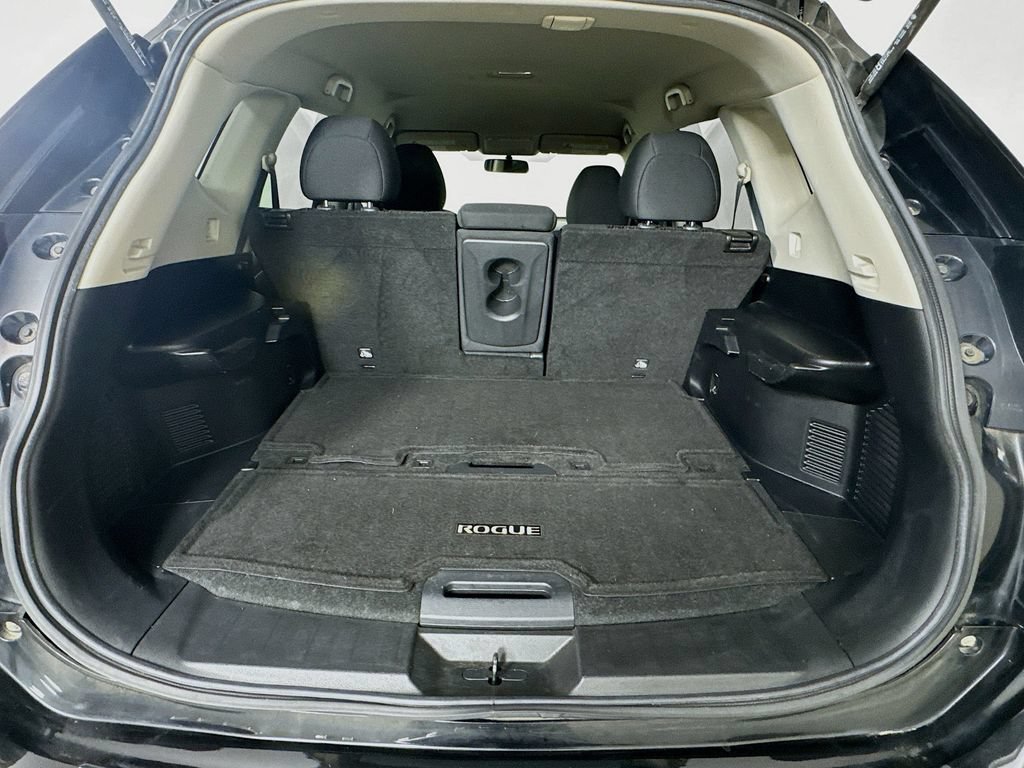 Used 2018 Nissan Rogue S FWD image 31