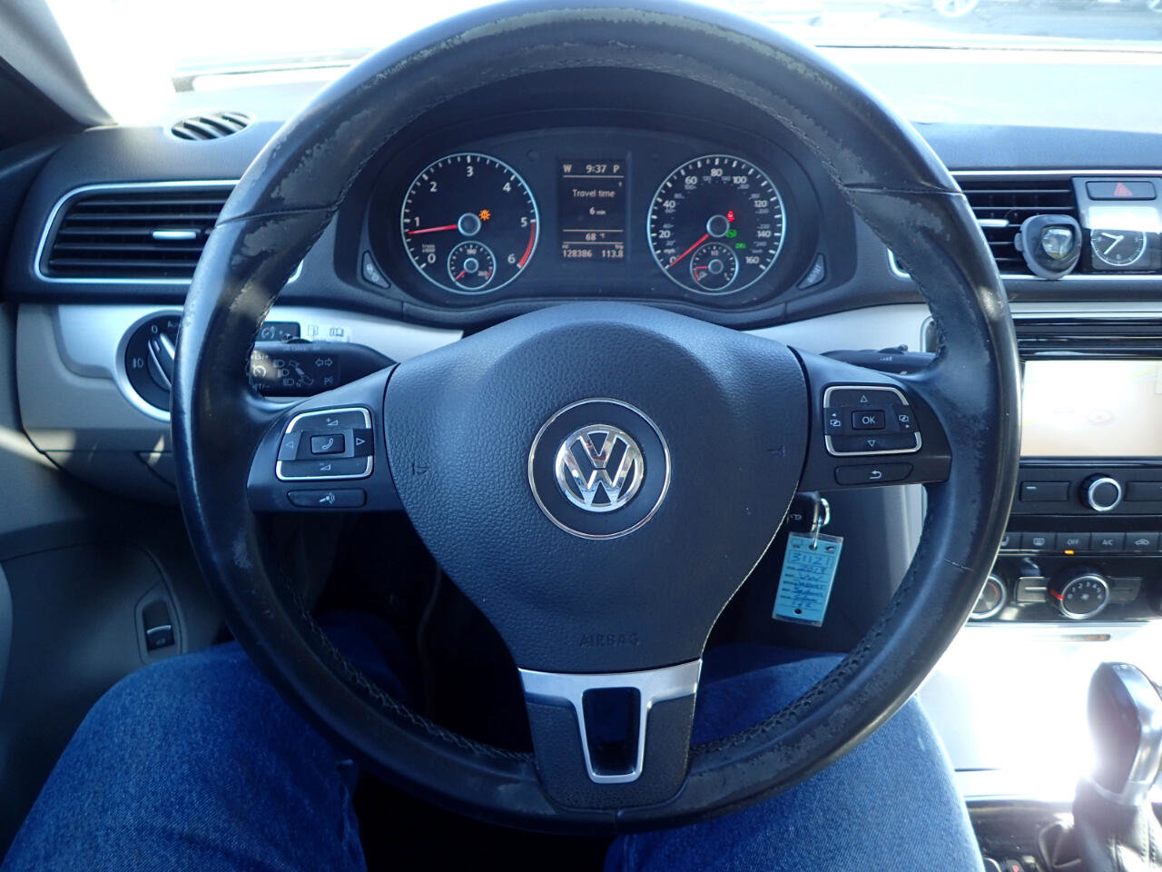 Used 2013 Volkswagen Passat TDI SE image 14