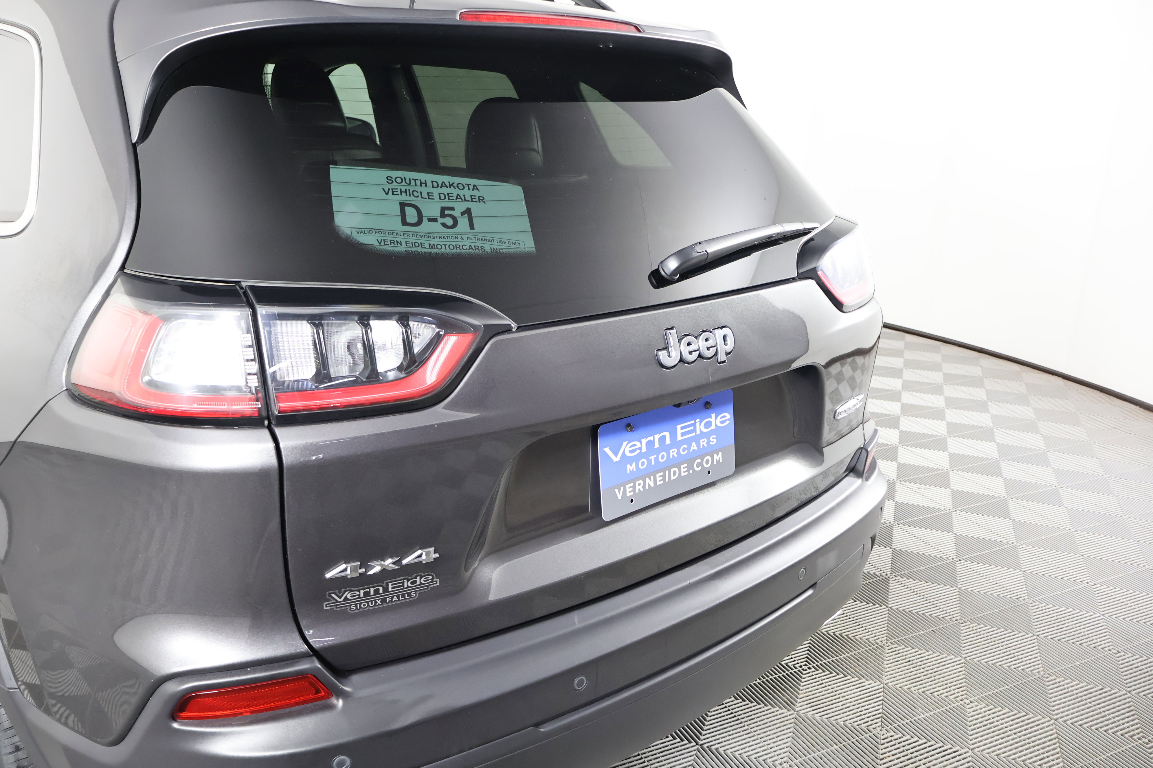 Used 2022 Jeep Cherokee Latitude Lux image 15