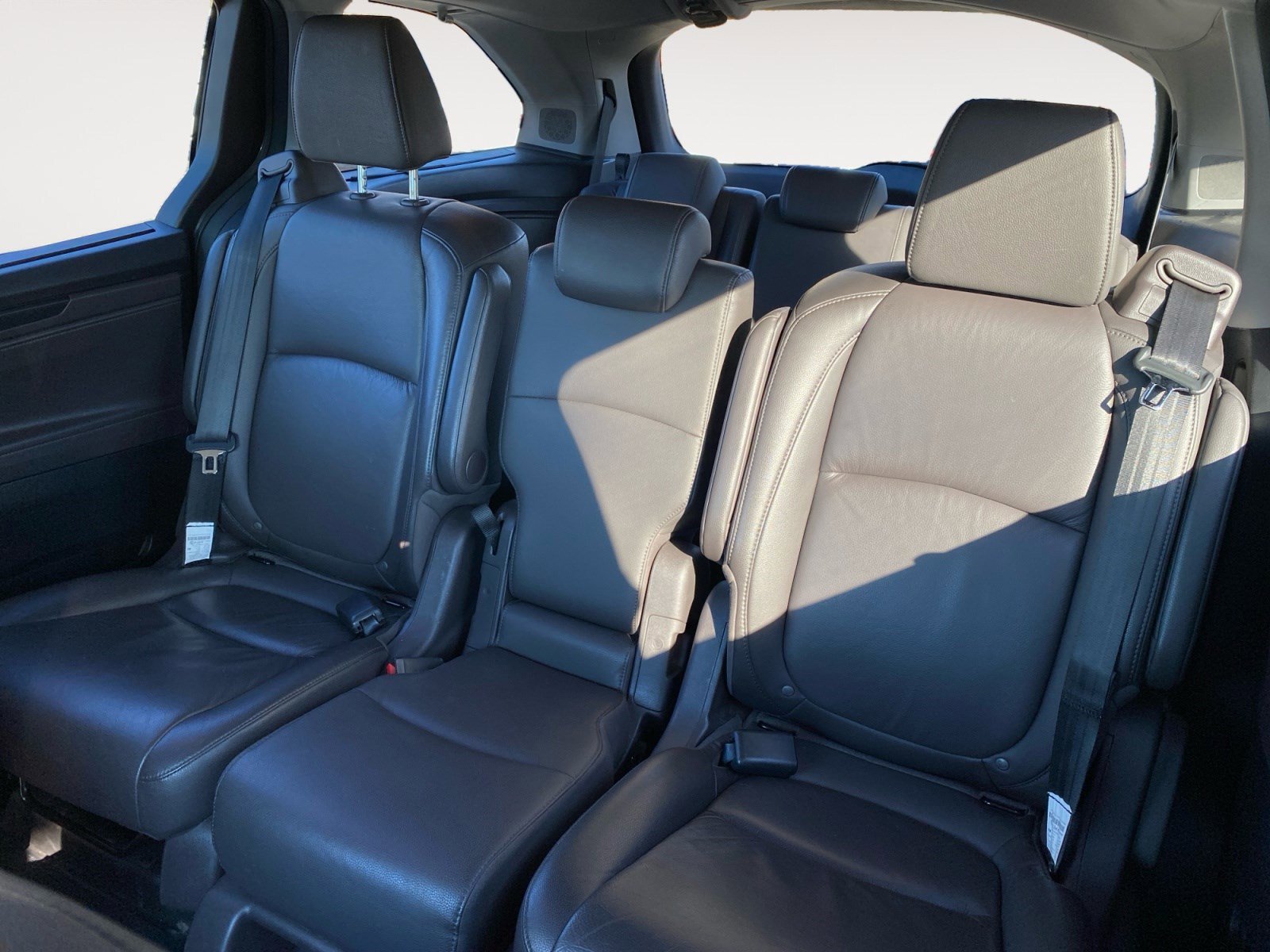 Used 2020 Honda Odyssey Elite image 22