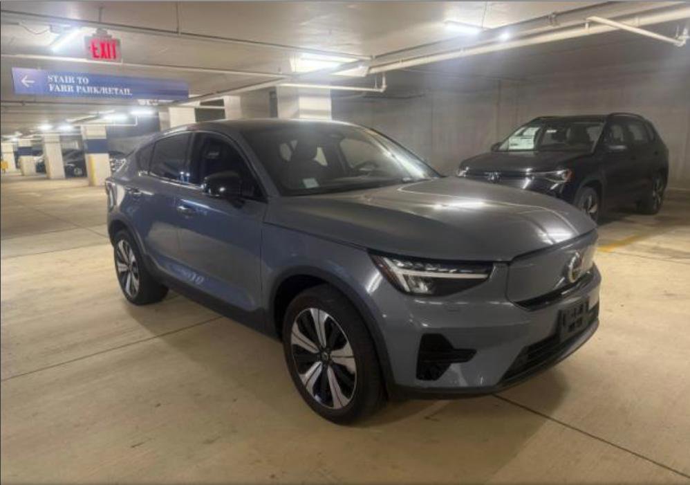 Certified 2023 Volvo C40 Recharge Core w/ Climate Package AWD/4WD image 10