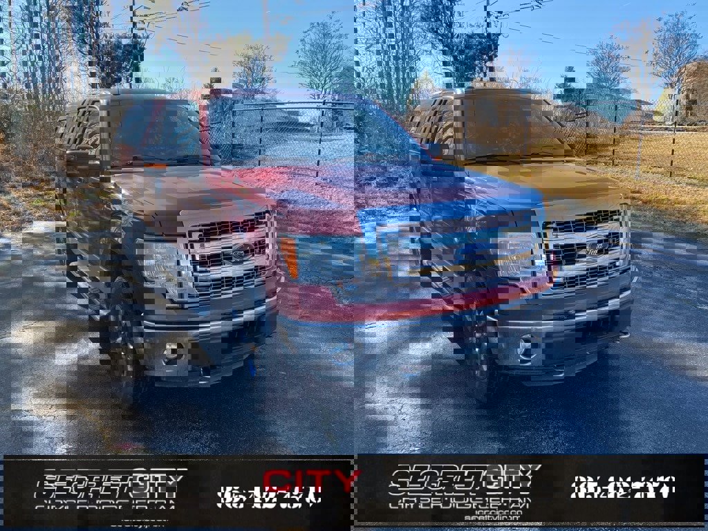 Used 2014 Ford F150 XLT w/ Equipment Group 302A Luxury image 3