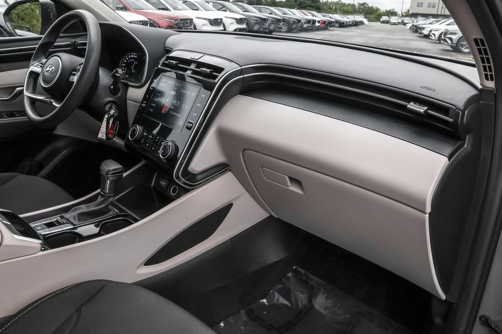 Used 2024 Hyundai Tucson SE AWD/4WD image 34