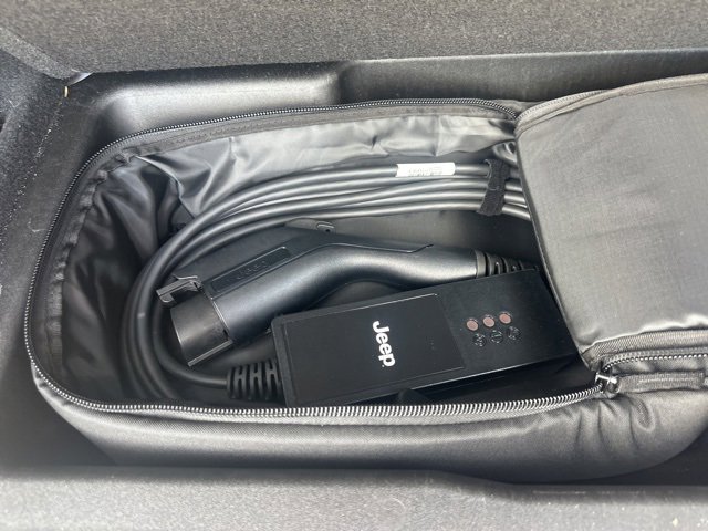 Used 2022 Jeep Wrangler Unlimited Sahara image 42