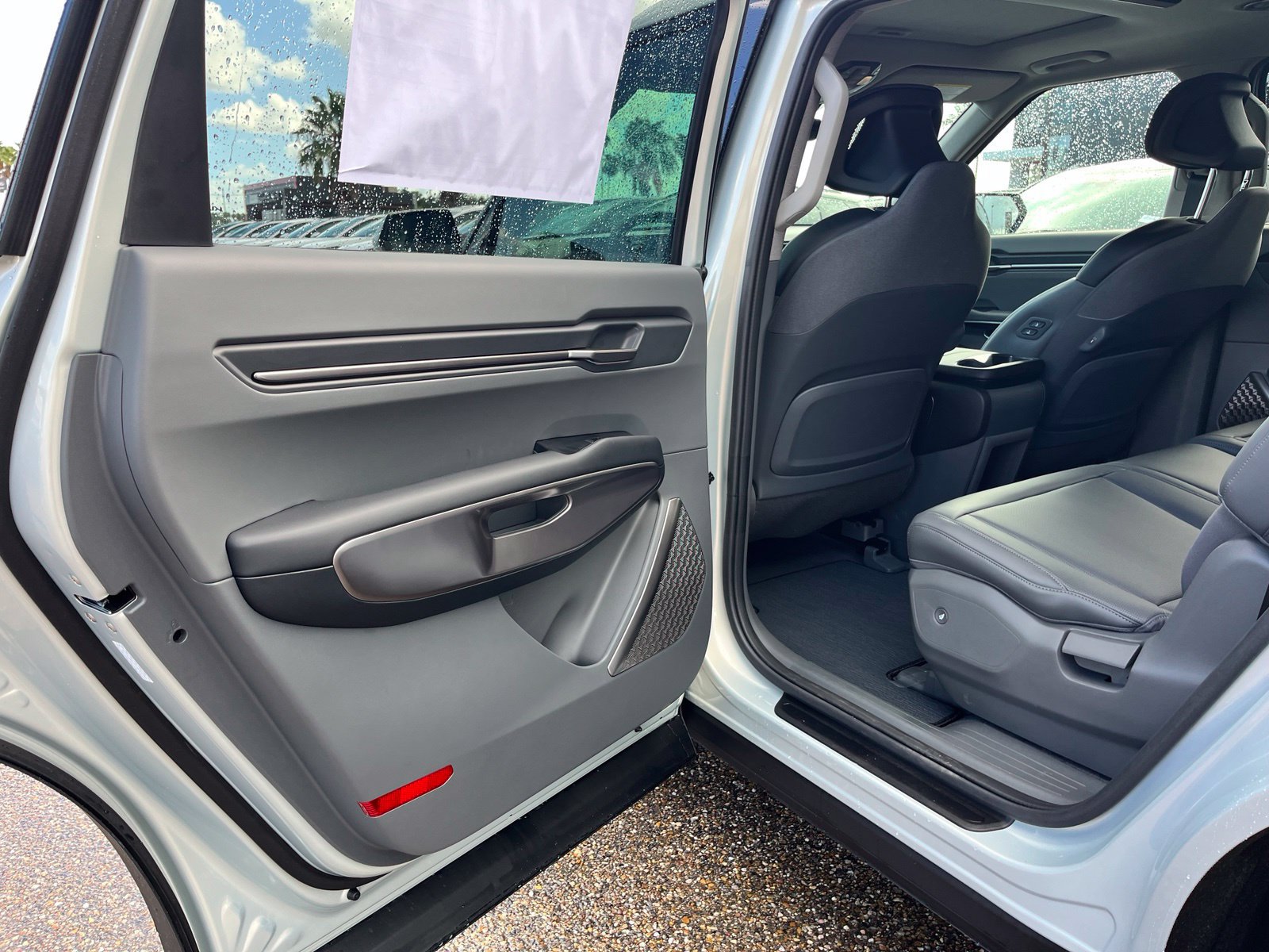 New 2026 Kia EV9 Light RWD image 17