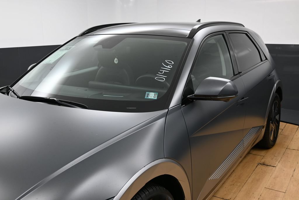 Used 2025 Hyundai Ioniq 5 Limited RWD image 3