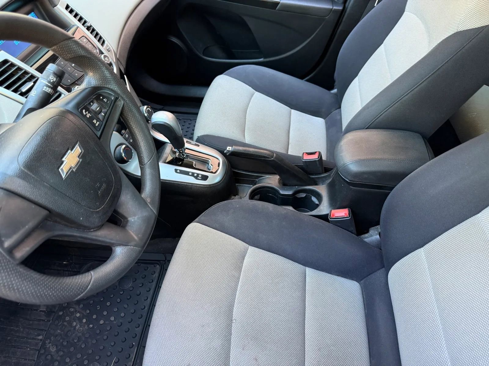 Used 2014 Chevrolet Cruze LS image 14