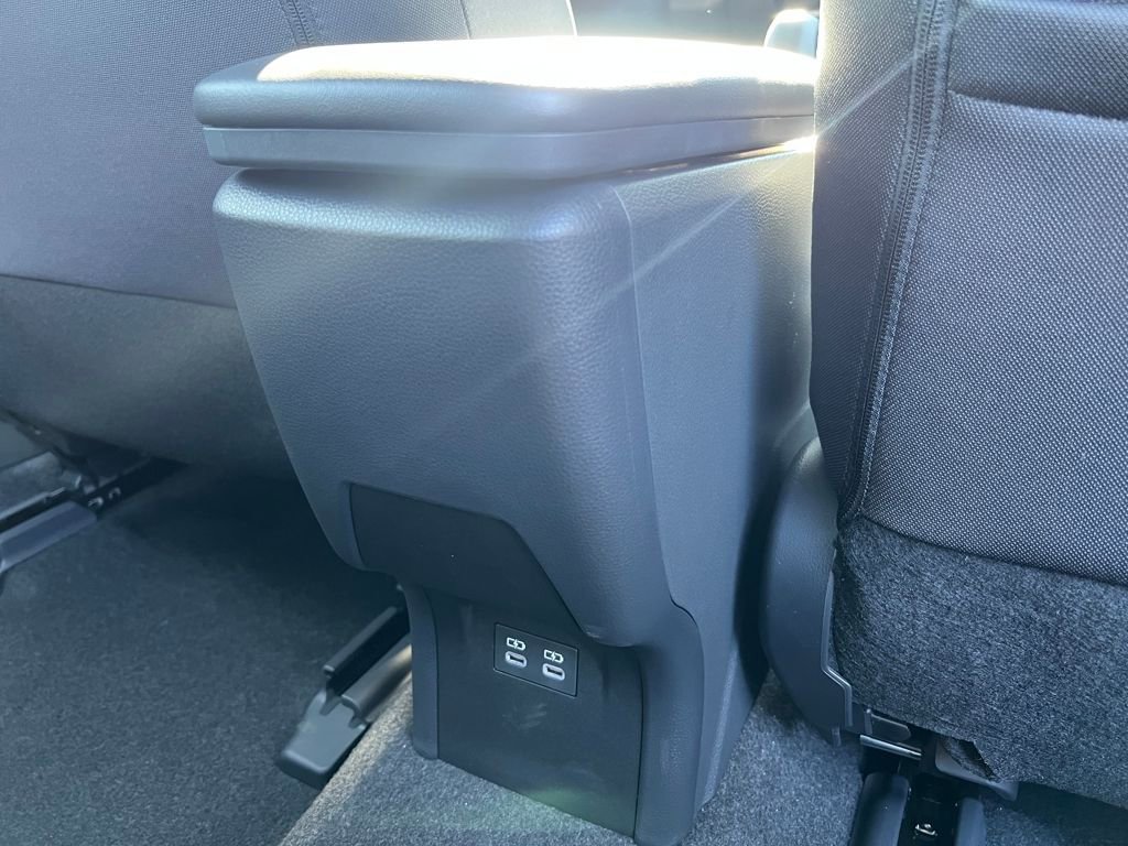 New 2026 Toyota Prius LE FWD image 18