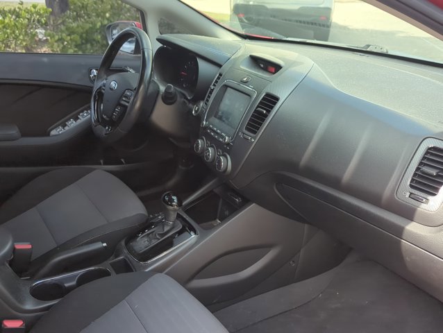 Used 2018 Kia Forte S w/ S Technology Plus Package image 24