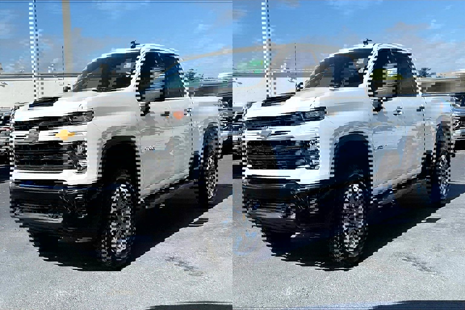 Certified 2024 Chevrolet Silverado 2500 Custom w/ Custom Convenience Package image 2