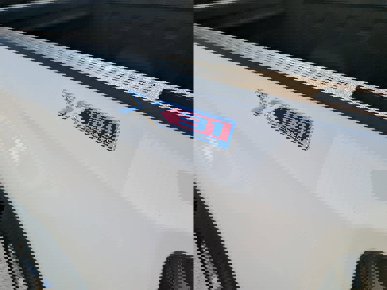 Used 2019 GMC Sierra 1500 SLT w/ SLT Premium Package image 6