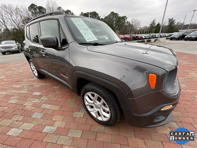 Used 2018 Jeep Renegade Latitude image 38