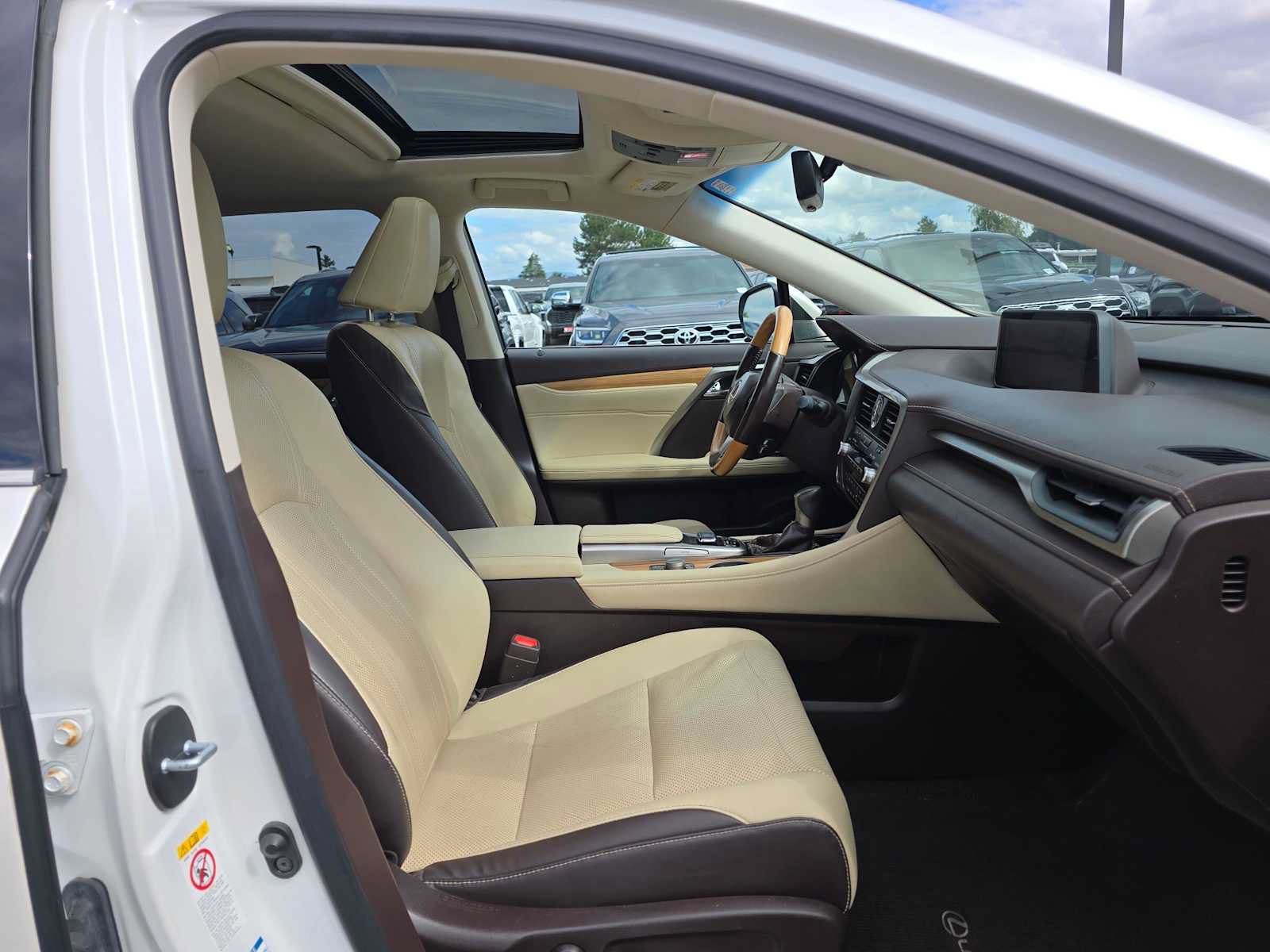 Used 2018 Lexus RX 350L AWD image 13