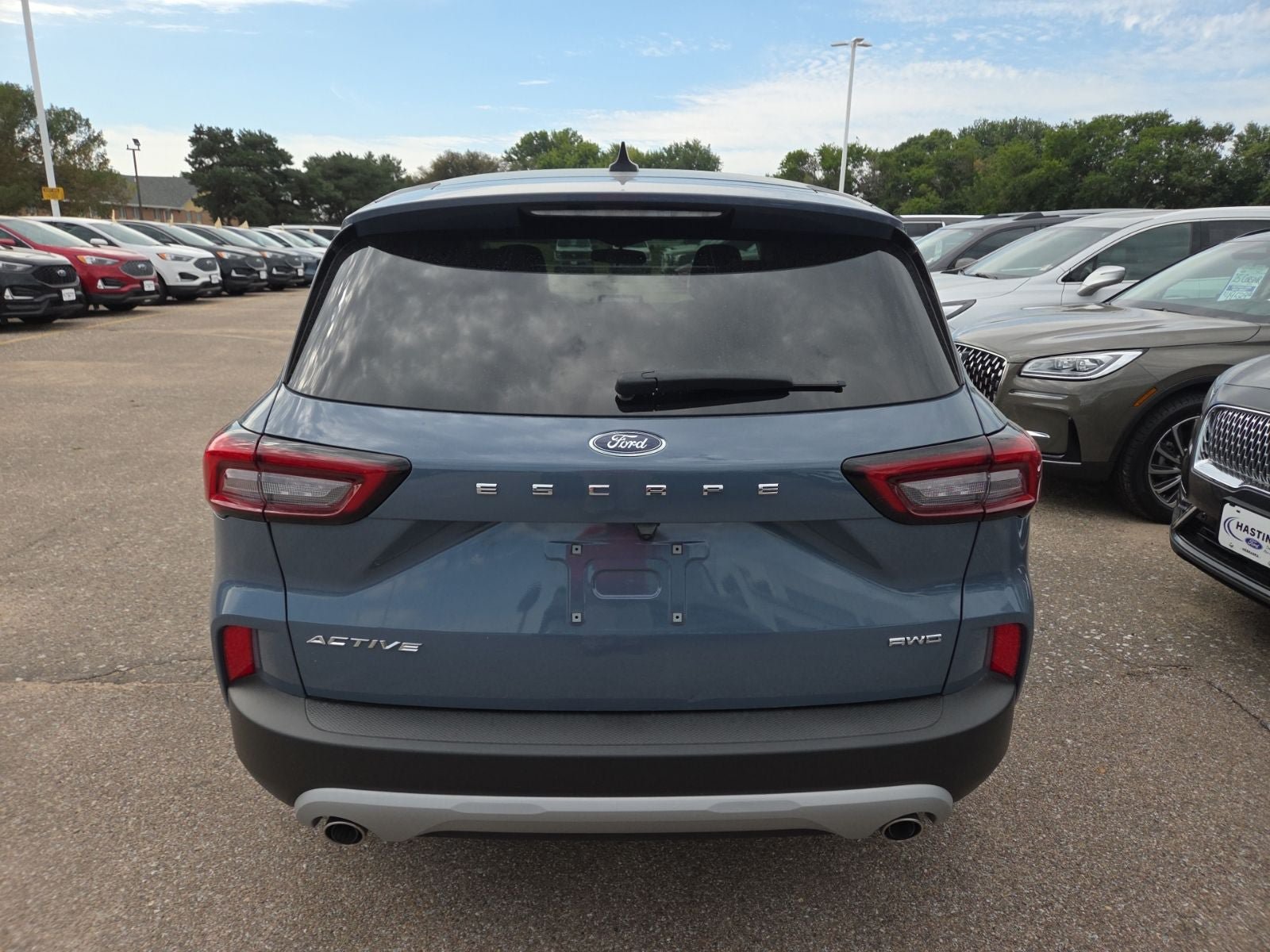 Used 2024 Ford Escape Active AWD/4WD image 8