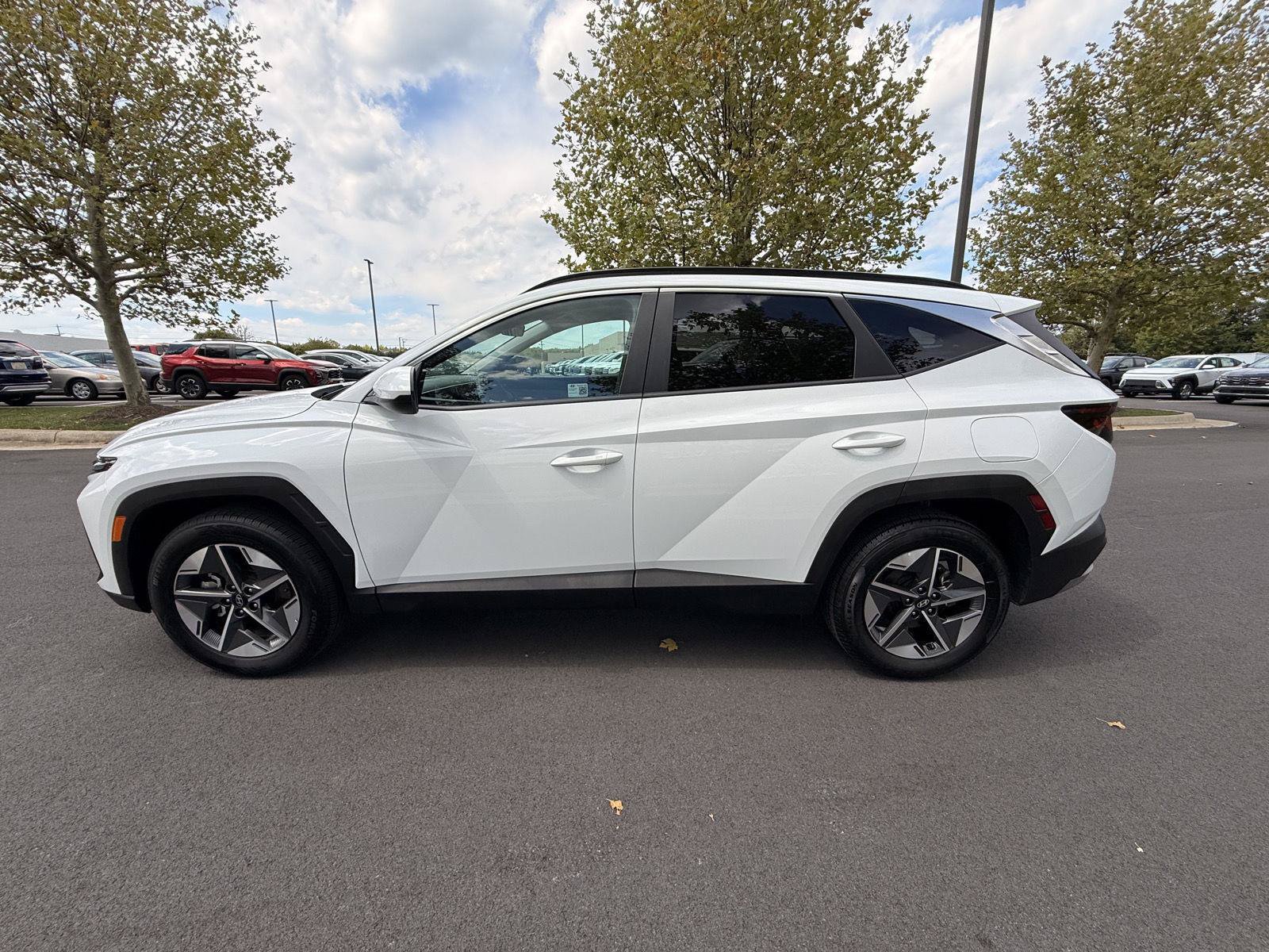 Used 2025 Hyundai Tucson SEL AWD/4WD image 8