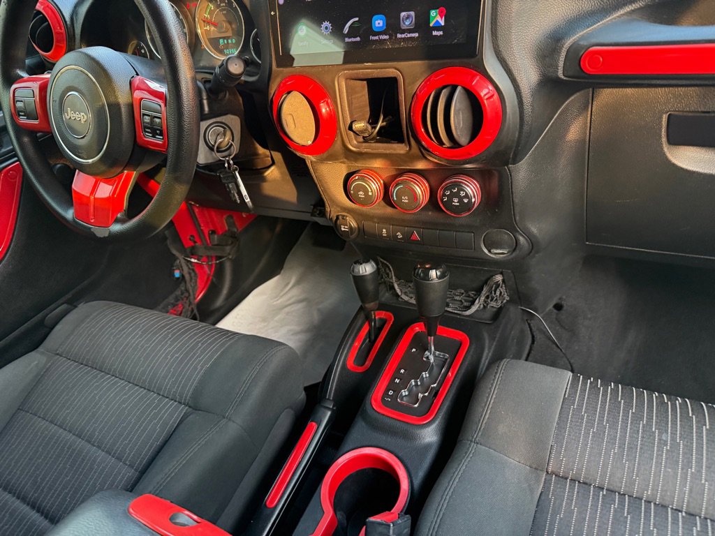 Used 2012 Jeep Wrangler Unlimited Sport AWD/4WD image 84