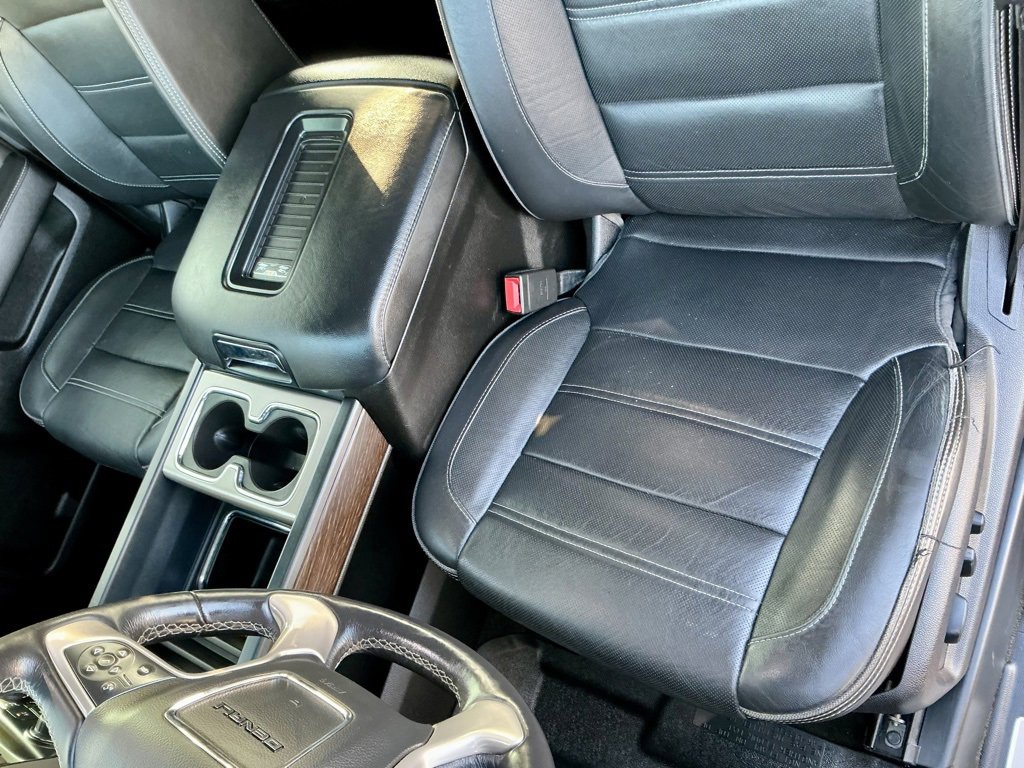 Used 2018 GMC Sierra 2500 Denali w/ Duramax Plus Package image 42