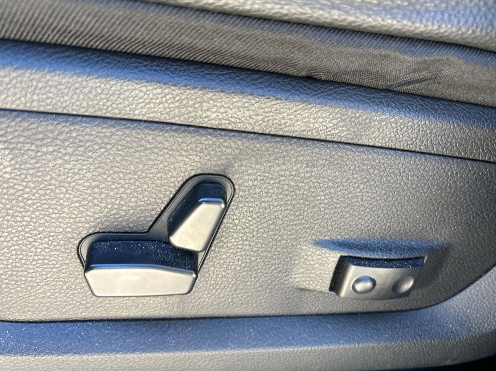 Certified 2024 RAM 2500 Limited image 28