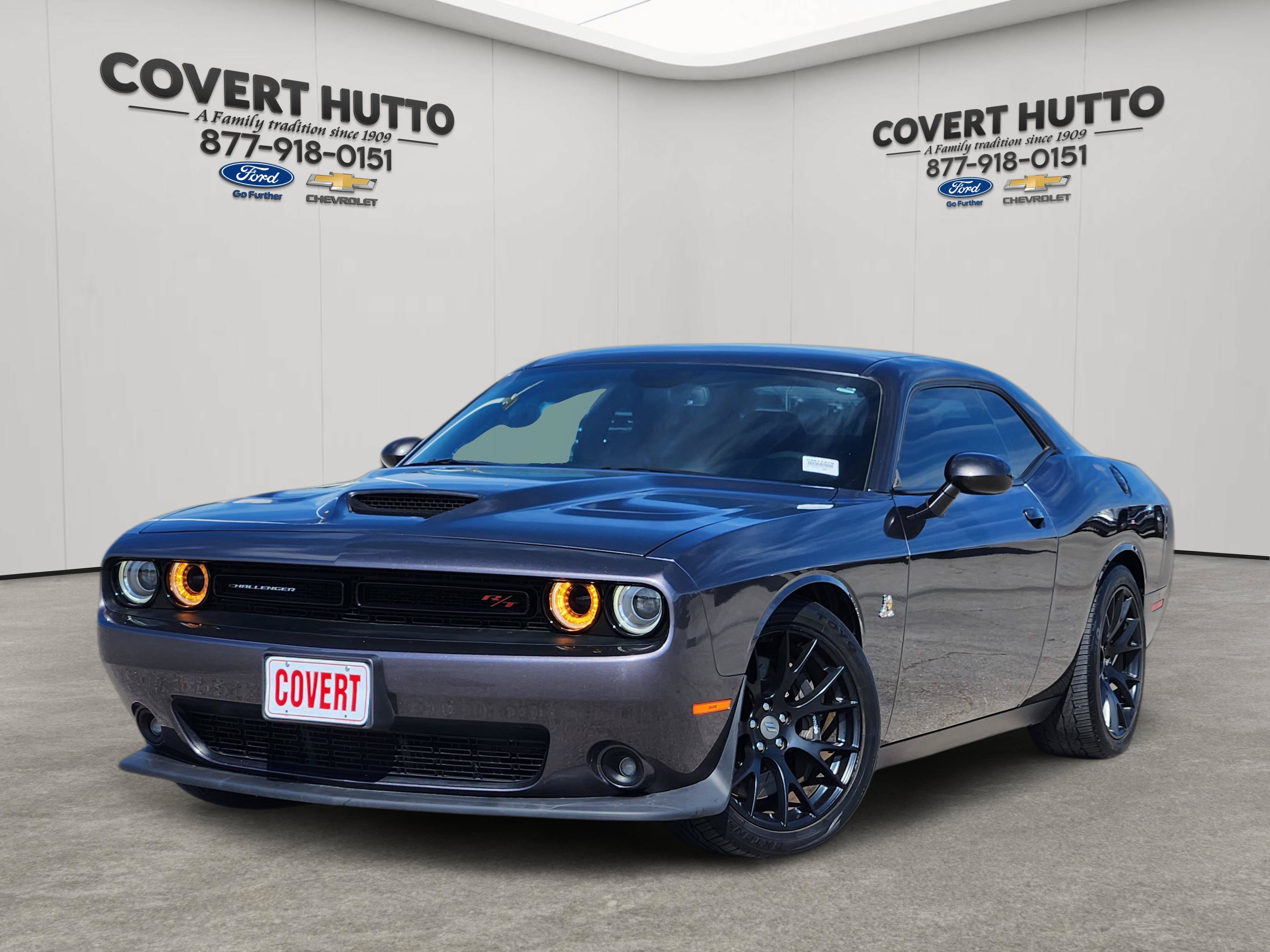 Used 2017 Dodge Challenger R/T Scat Pack w/ Dynamics Package RWD image 1