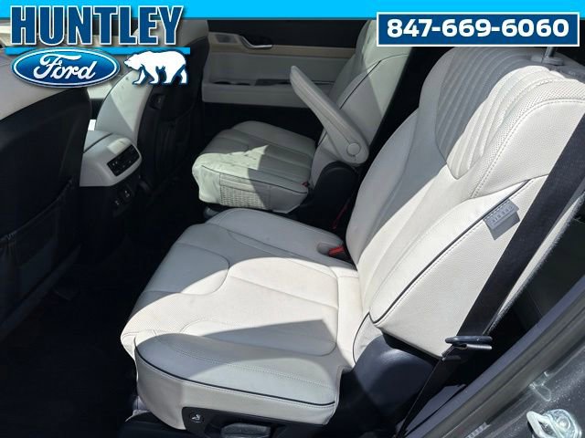 Used 2023 Hyundai Palisade Limited AWD/4WD image 17