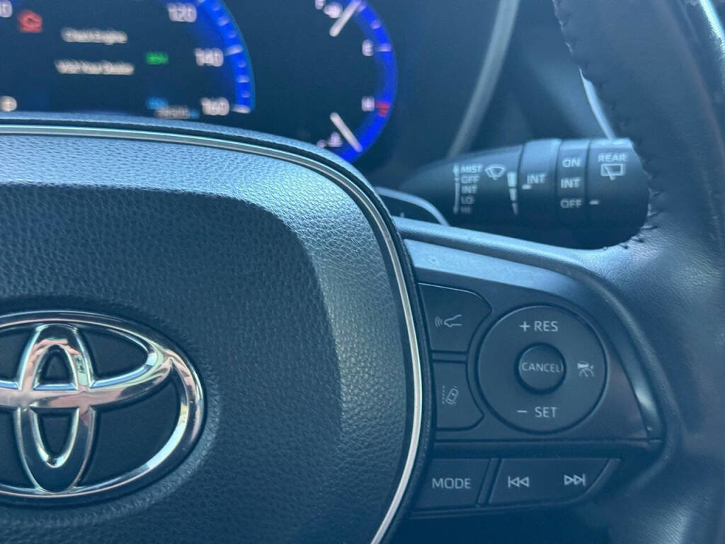 Used 2019 Toyota Corolla XSE image 18