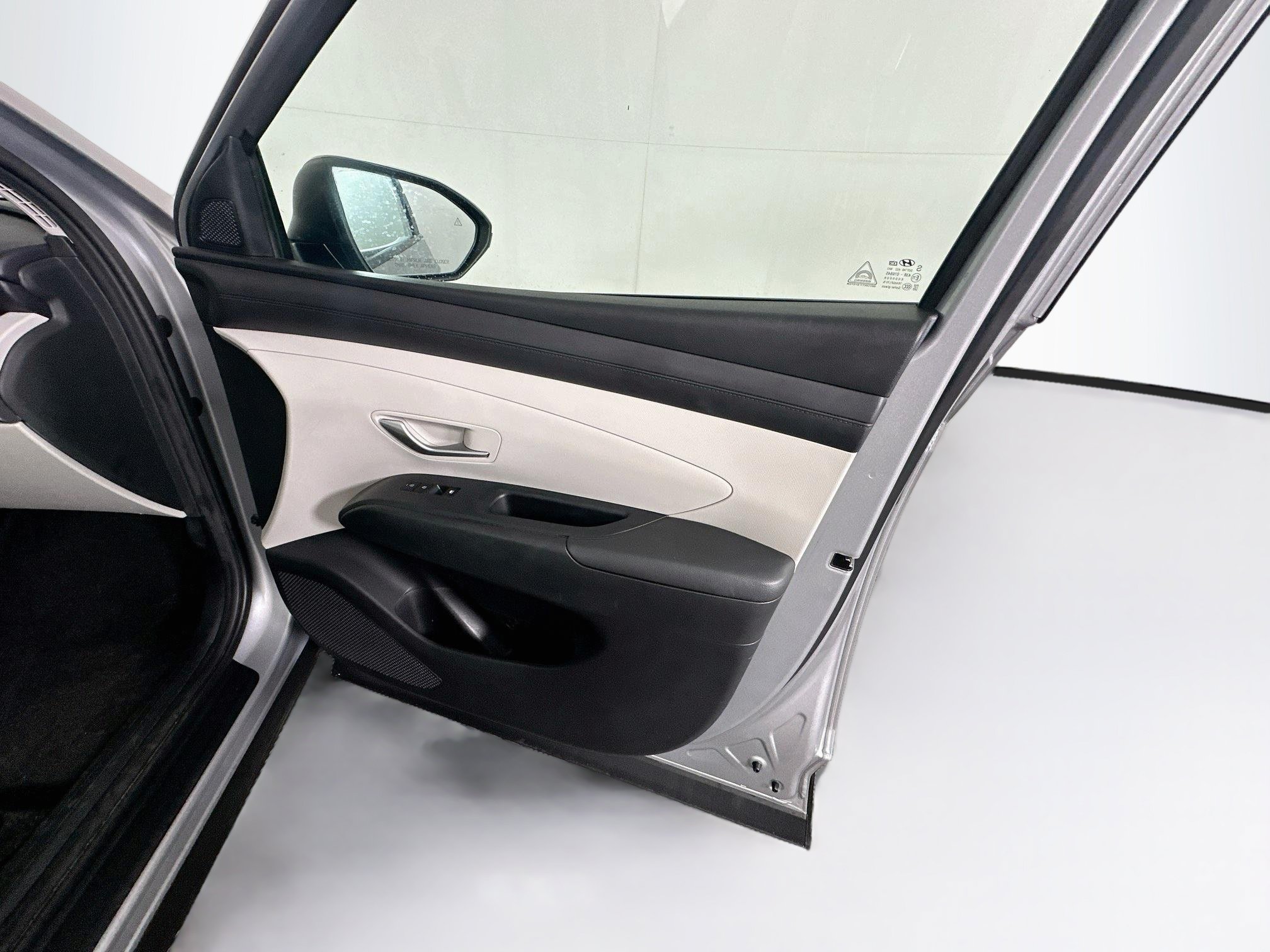 Used 2025 Hyundai Tucson SEL FWD image 31