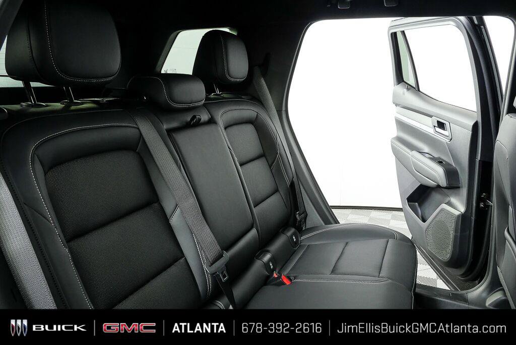 Used 2026 GMC Terrain Elevation w/ Elevation Premium Package FWD image 19