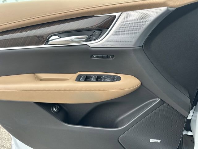 Used 2024 Cadillac XT6 Premium Luxury w/ Platinum Package image 33