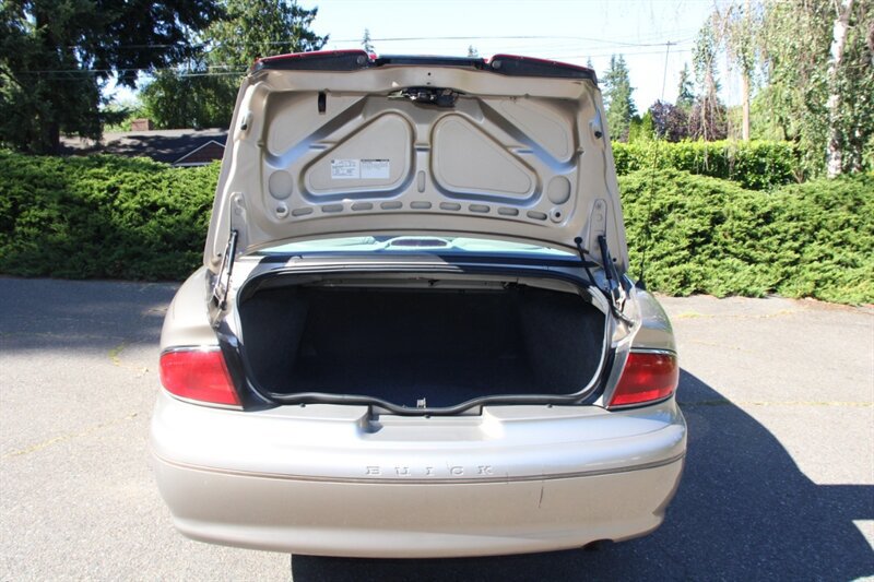 Used 2003 Buick Century Custom w/ Preferred Equipment Group 1SB FWD image 16
