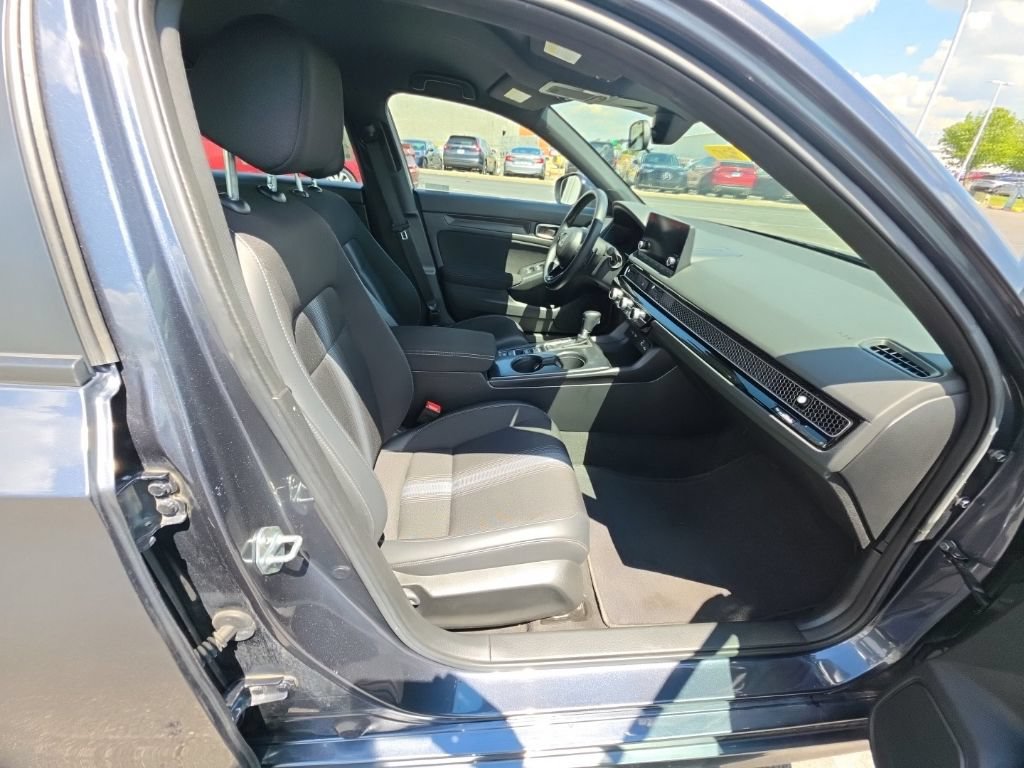 Certified 2023 Honda Civic Sport image 32