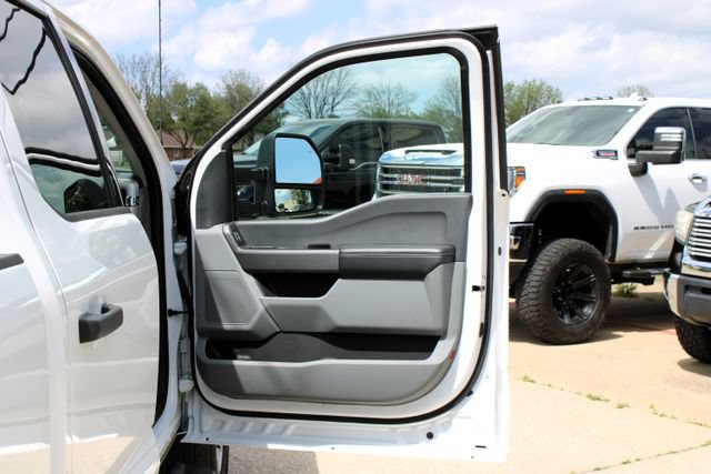 Used 2025 Ford F250 XLT AWD/4WD image 38