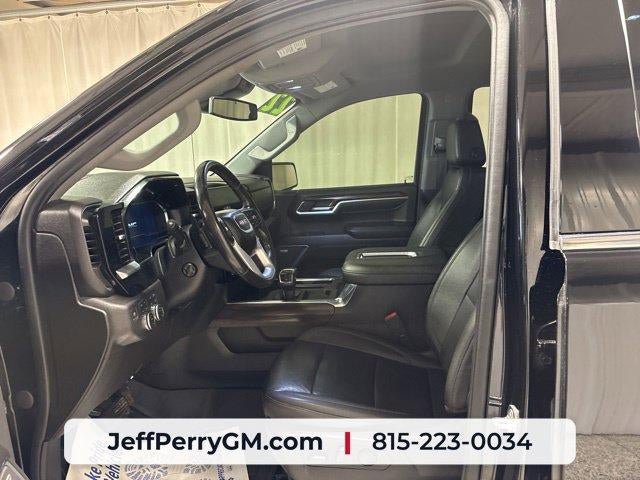 Used 2022 GMC Sierra 1500 SLT AWD/4WD image 13