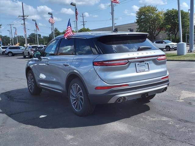 Used 2023 Lincoln Corsair Reserve w/ Equipment Group 202A image 5