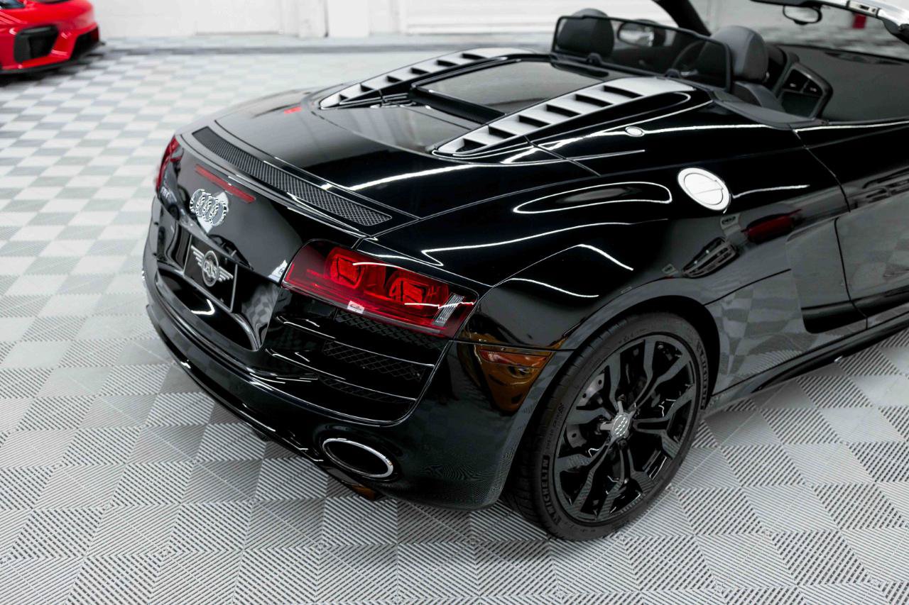 Used 2011 Audi R8 V10 AWD/4WD image 12