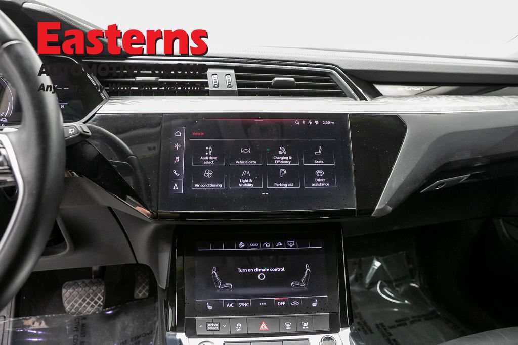 Used 2021 Audi e-tron Premium w/ Convenience Plus Package AWD/4WD image 12