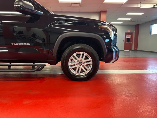 Certified 2025 Toyota Tundra SR5 w/ SR5 Convenience Package AWD/4WD image 30
