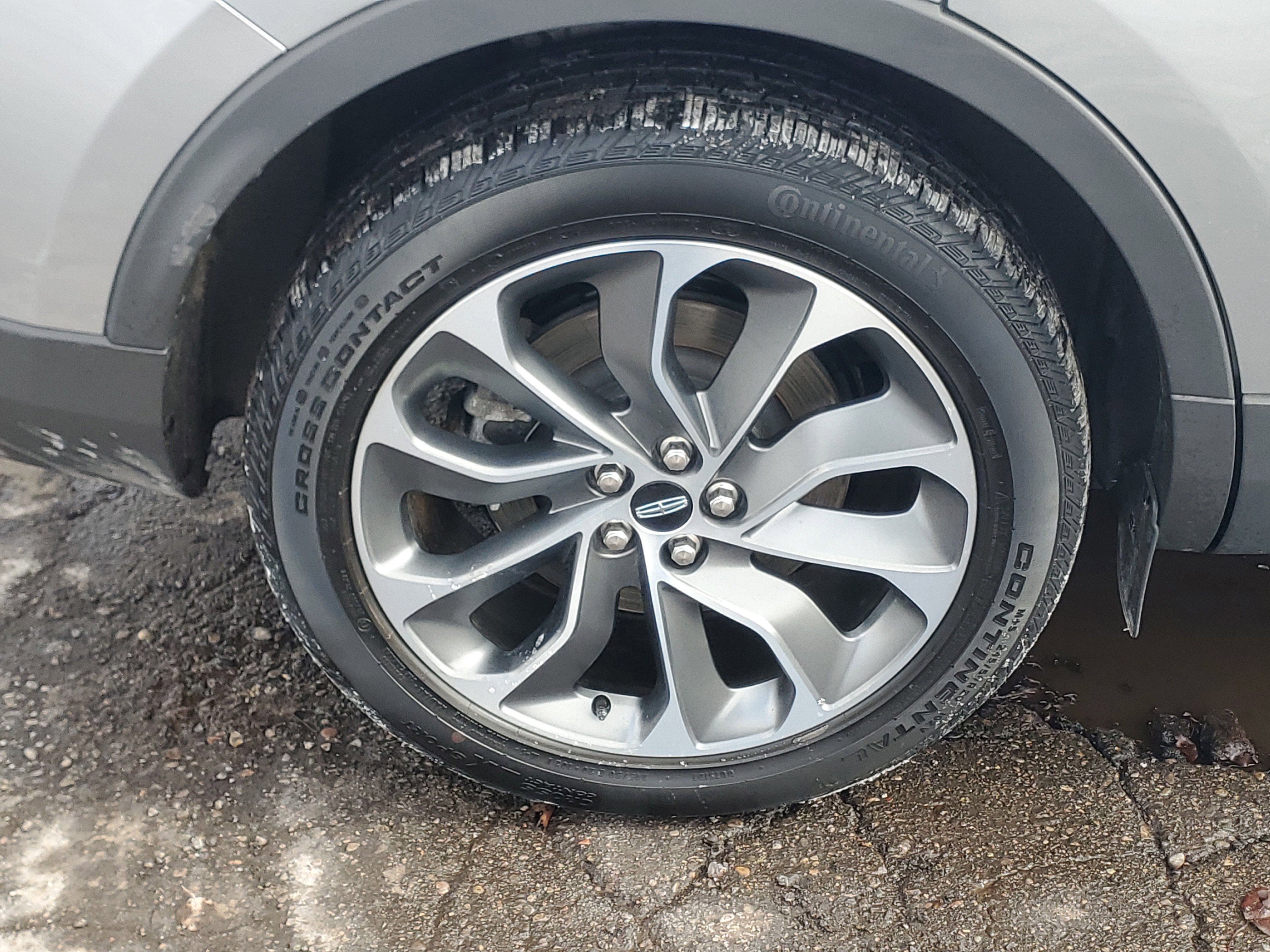 Certified 2023 Lincoln Nautilus Reserve w/ Equipment Group 201A image 7