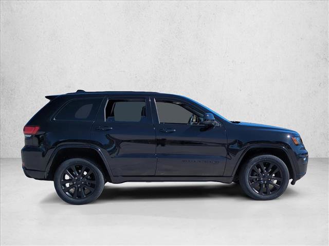 Used 2020 Jeep Grand Cherokee Altitude video 4