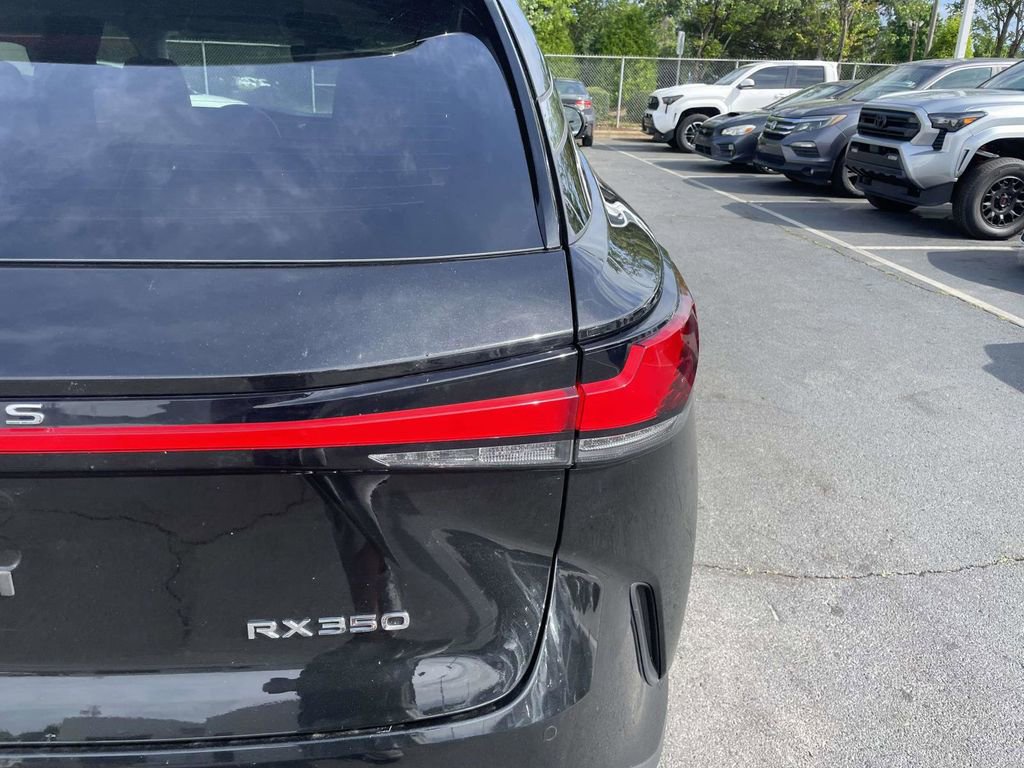 Used 2024 Lexus RX 350 FWD w/ Technology Package image 18