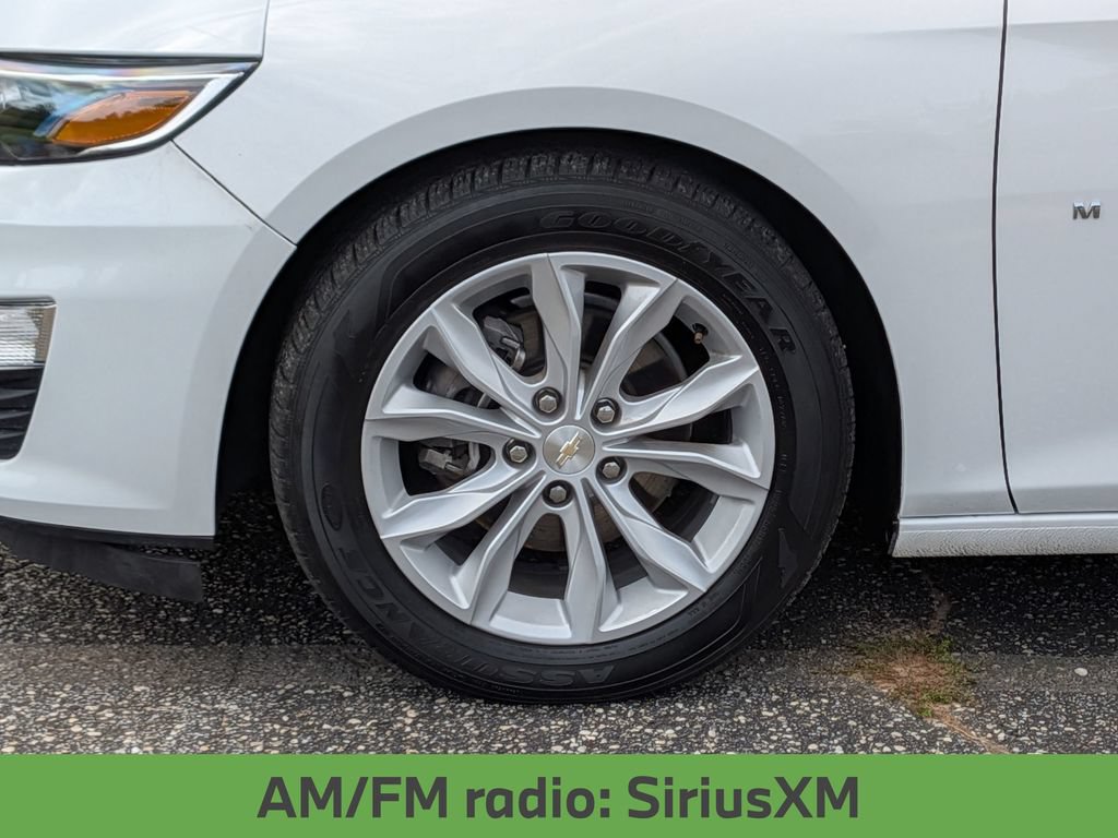 Used 2025 Chevrolet Malibu LT FWD image 13
