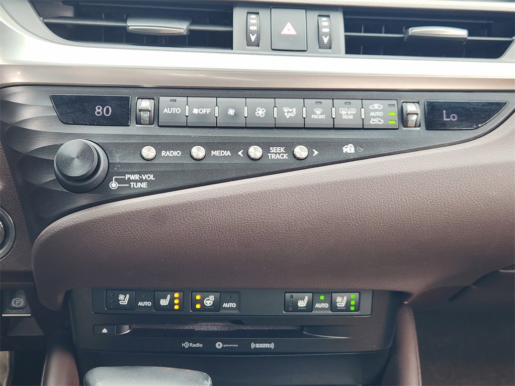 Used 2019 Lexus ES 350 image 14