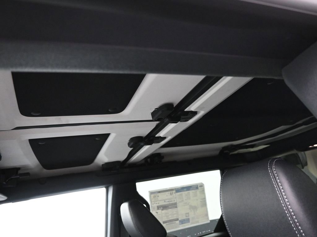 New 2025 Ford Bronco Badlands w/ Sasquatch Package image 24