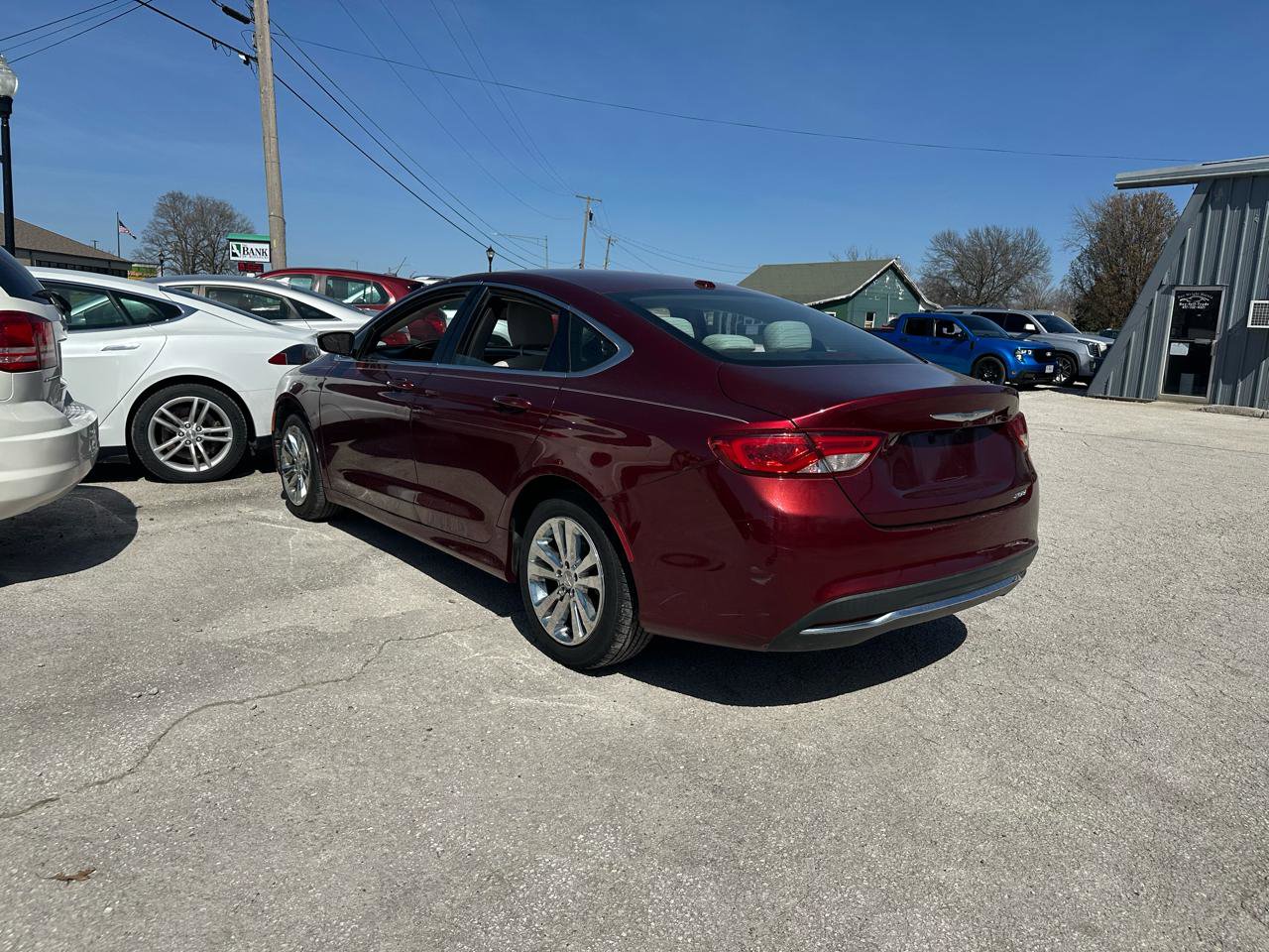 Used 2015 Chrysler 200 Limited w/ Convenience Group image 7